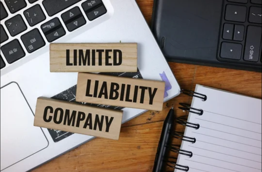 Limited Company vs Personal Ownership: Which Costs You Less in 2026?